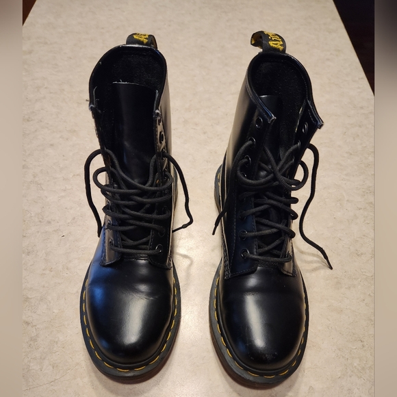 Dr. Martens 1460 Smooth Black Leather Boots - Picture 7 of 8